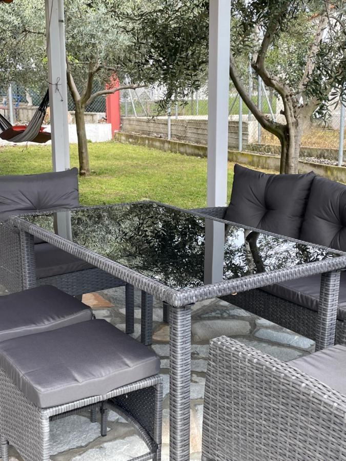 Seaside House Villa Karianí Екстериор снимка